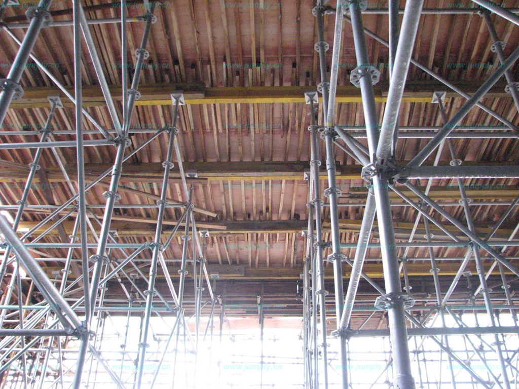 搭建建筑腳手架對配件有何要求？